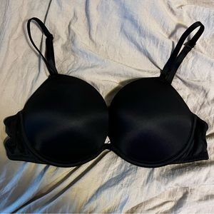 PINK Wear Everywhere Super Push Up Bra